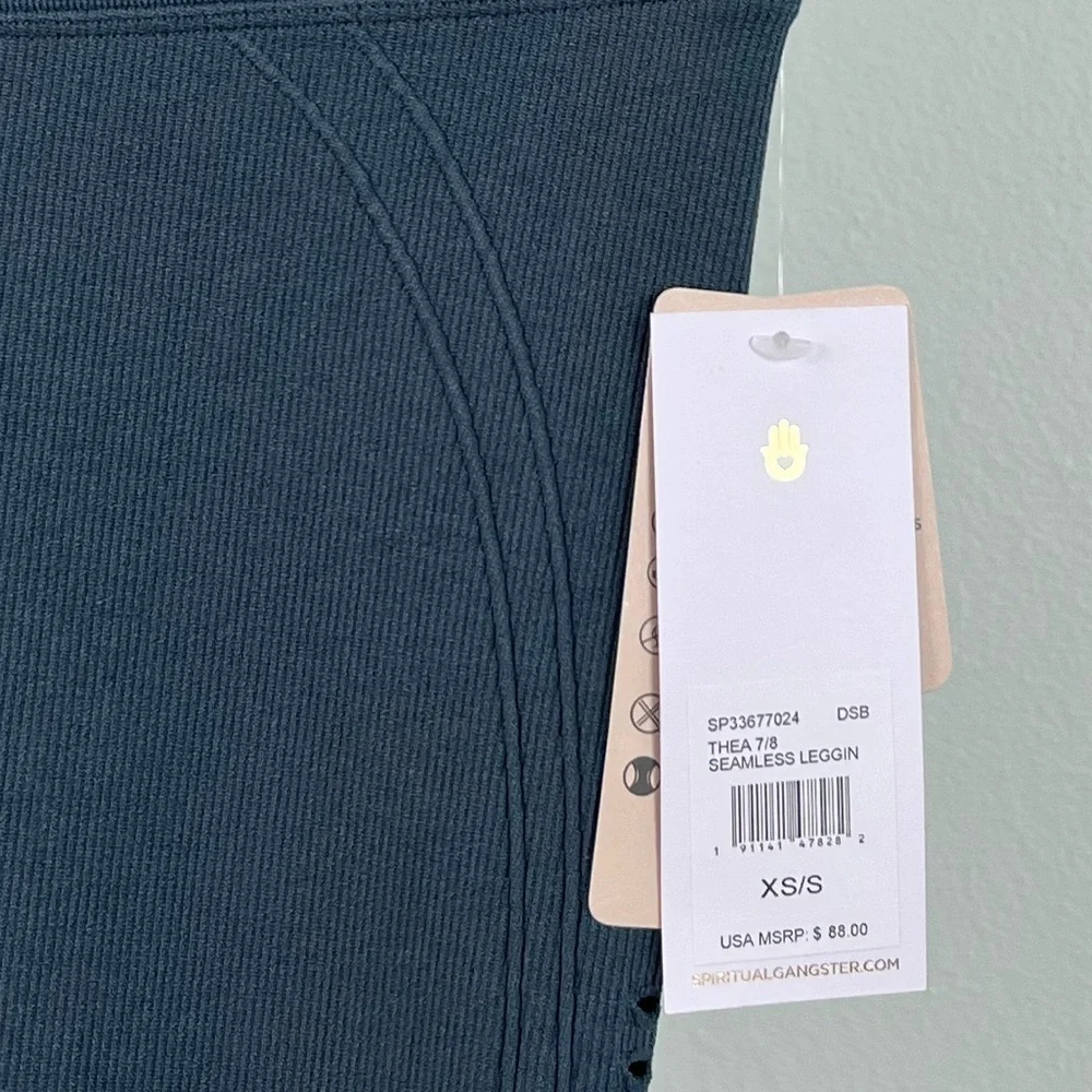NWT Spiritual Gangster Thea 7/8 Seamless Leggings in Deep Sea Blue
